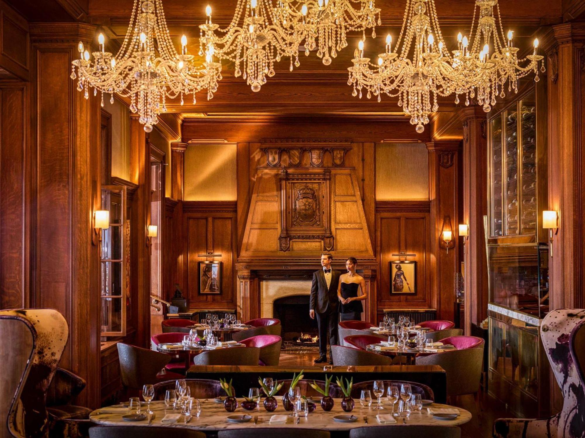 โรงแรมแฟร์มอนท์ เลอ ชาโต ฟรงเทอนัค ควิเบกซิตี้ ภายนอก รูปภาพ The restaurant