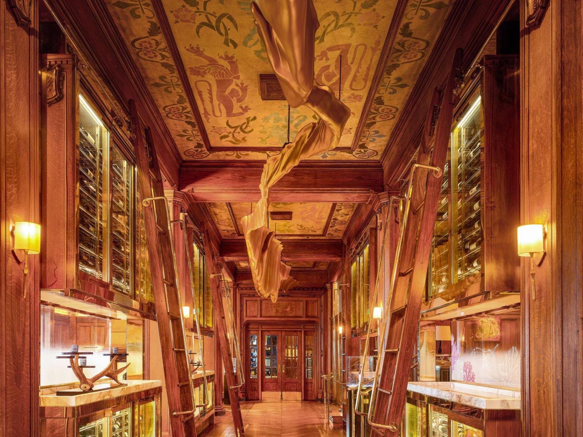 โรงแรมแฟร์มอนท์ เลอ ชาโต ฟรงเทอนัค ควิเบกซิตี้ ภายนอก รูปภาพ Wine cellar